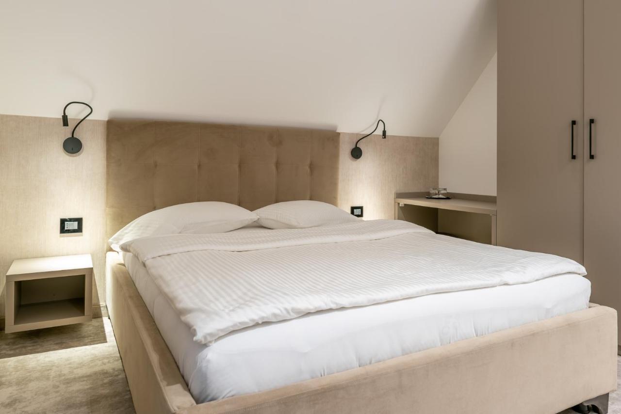 Hotel Roman Maramures - Ski & Spa Resort Statiunea エクステリア 写真